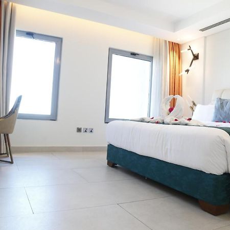 Waterfront Hotel Apartment Lusail Екстериор снимка A room at the hotel