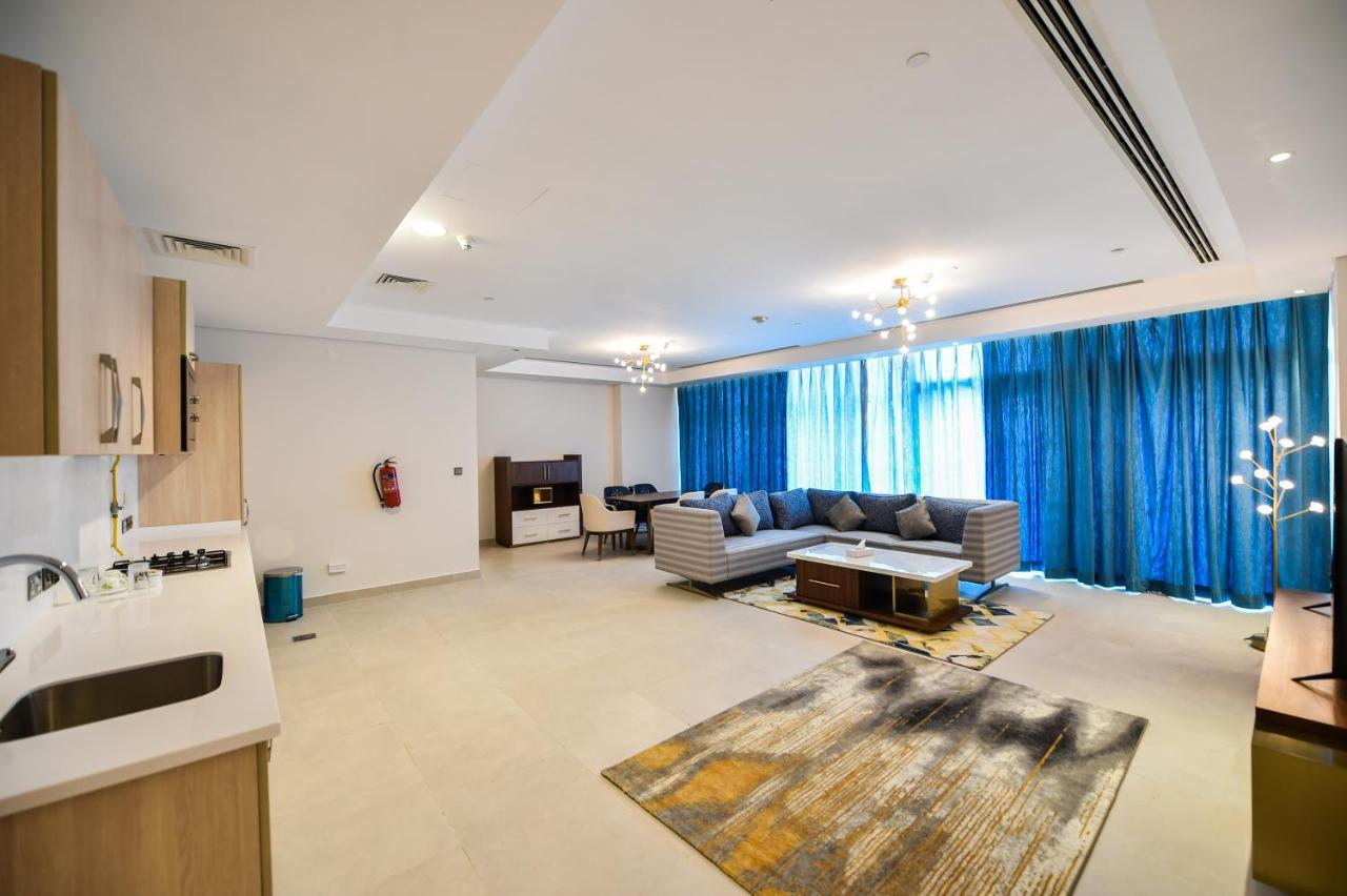Waterfront Hotel Apartment Lusail Екстериор снимка A living room in a typical apartment