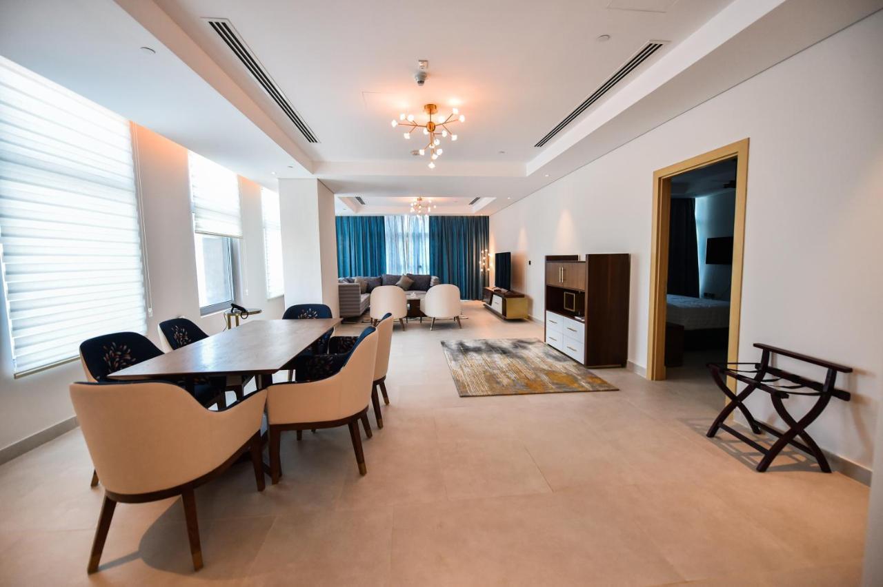 Waterfront Hotel Apartment Lusail Екстериор снимка A suite at the hotel