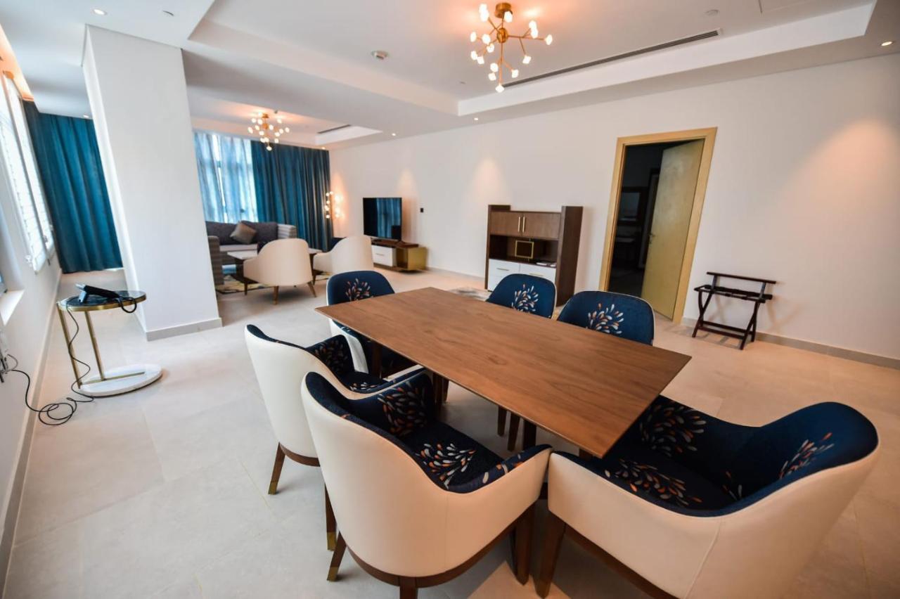 Waterfront Hotel Apartment Lusail Екстериор снимка A suite at the hotel