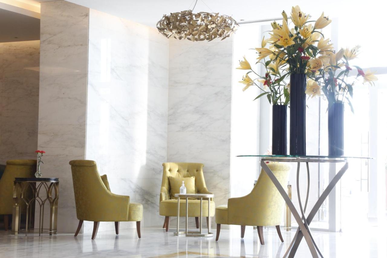 Waterfront Hotel Apartment Lusail Екстериор снимка The lobby of the hotel