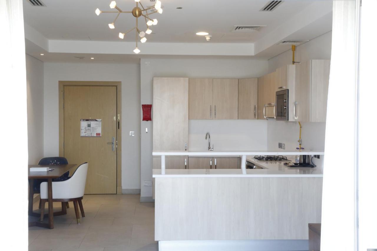 Waterfront Hotel Apartment Lusail Екстериор снимка A kitchen in a typical apartment